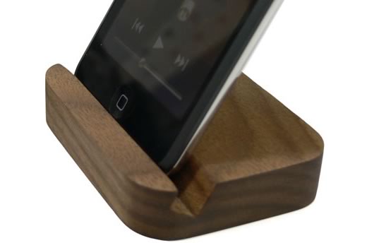 Bird TSW60: Base de madera para iPod touch