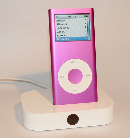 iPod nano 2G en base Dock